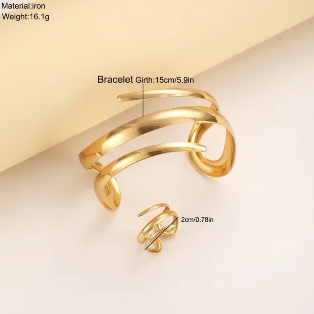 2 pieces Elegant Gold-Tone Bangle and Ring Set. Bracelet Set